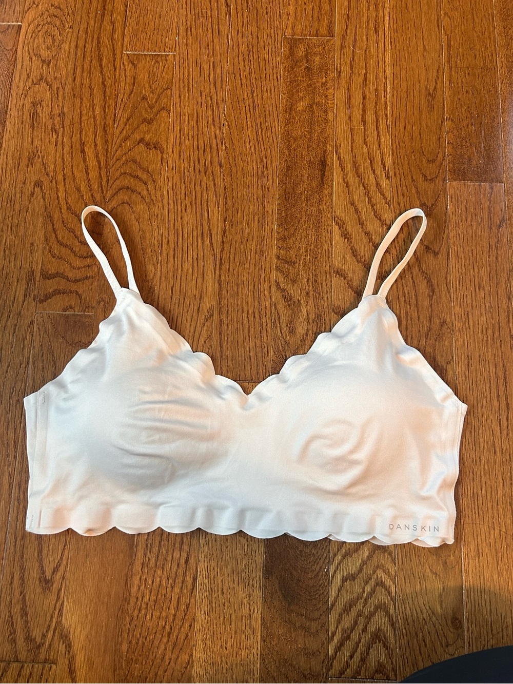 Danskin White Scalloped Seamless Bralette